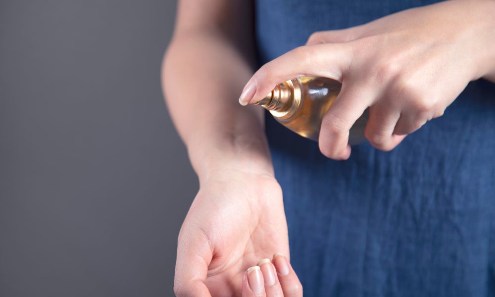 Poznaj różnice między wodą toaletową a wodą perfumowaną